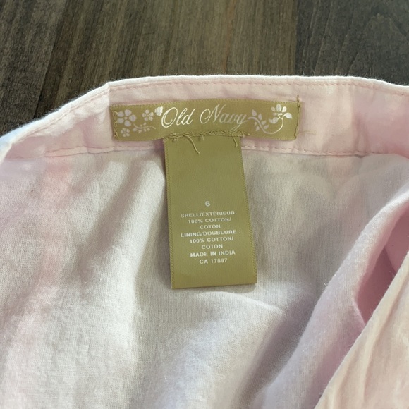 Pretty pink old navy flowy skirt - Picture 3 of 4